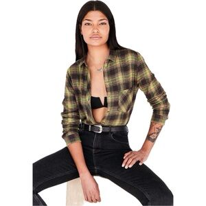 BDG Urban Outfitters Woven Women's Plaid Button Down Flannel Shirt size Medium